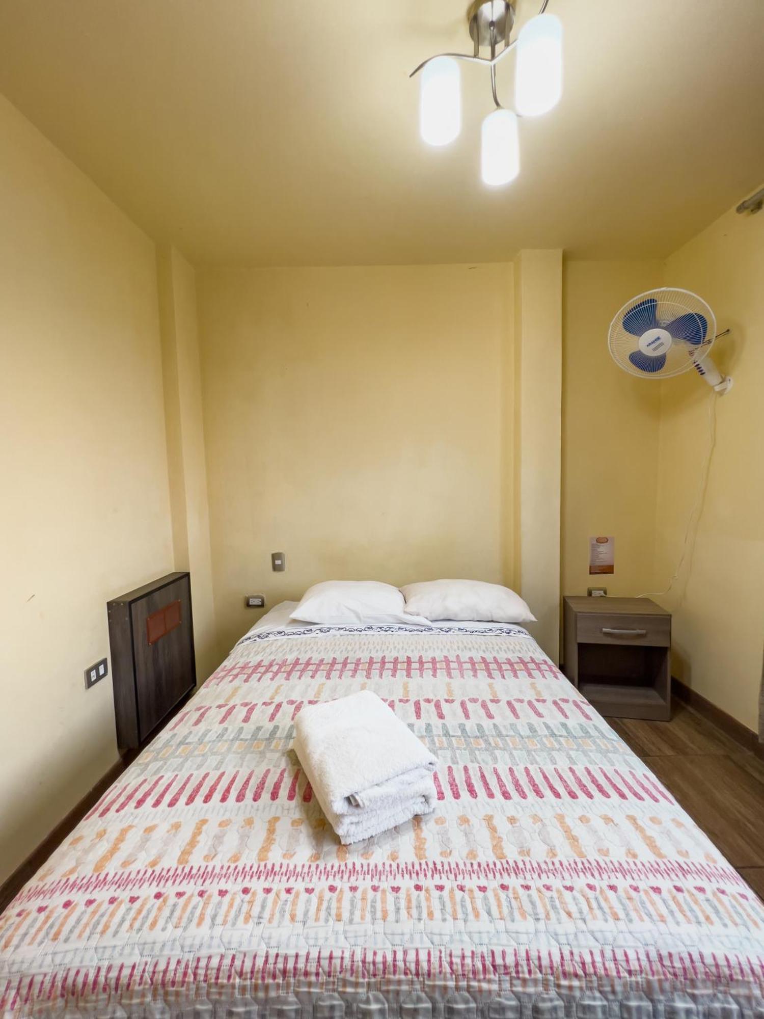 Casa Huespedes Pimentel Bed & Breakfast Bagian luar foto