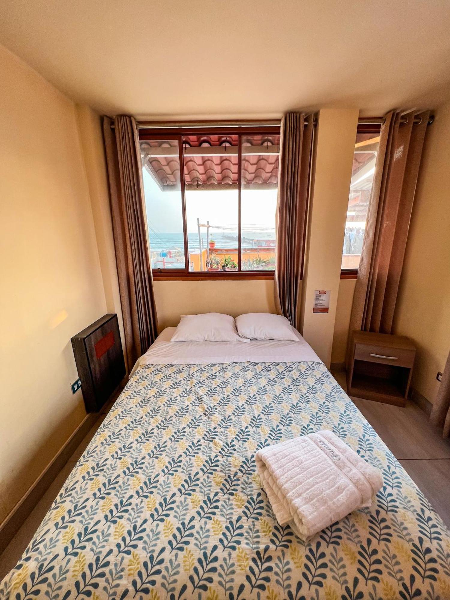 Casa Huespedes Pimentel Bed & Breakfast Bagian luar foto